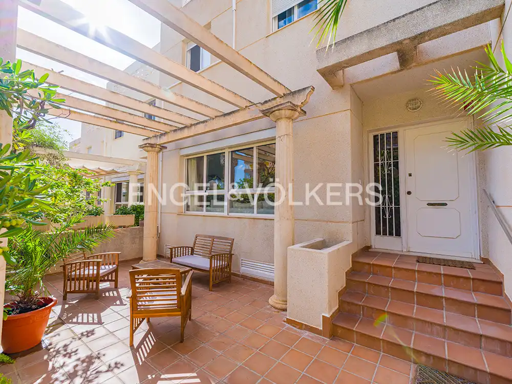 Terraced house with balcony for sale in Carrer dels Alguers 4, imagen 27