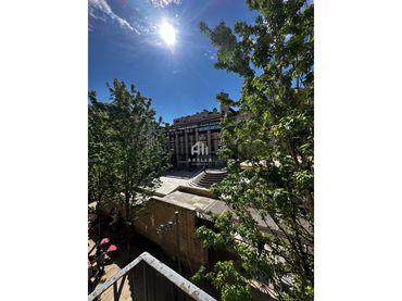 Oficina amb ascensor en venda a Centre Històric