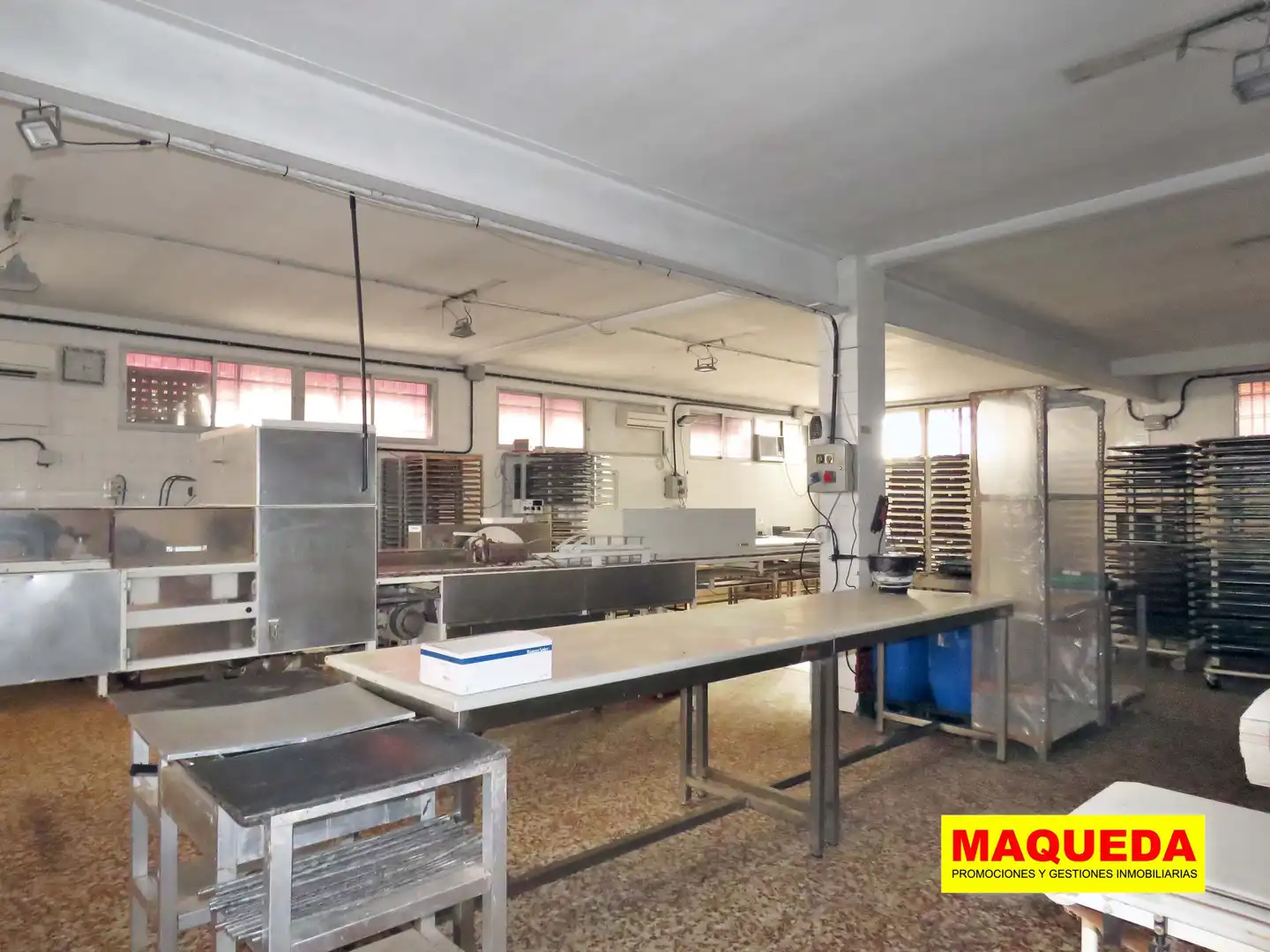 Kitchen of Industrial buildings for sale in Leganés  with Heating and Alarm