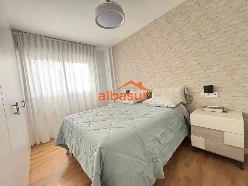 Bedroom of Flat for sale in Córdoba  with Air Conditioner, Terrace and Storage room