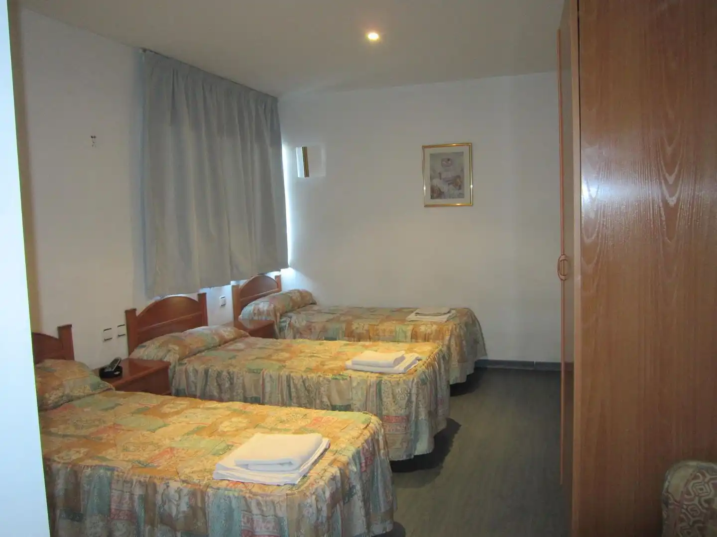 Habitación de Edificio en venta en Riocabado
