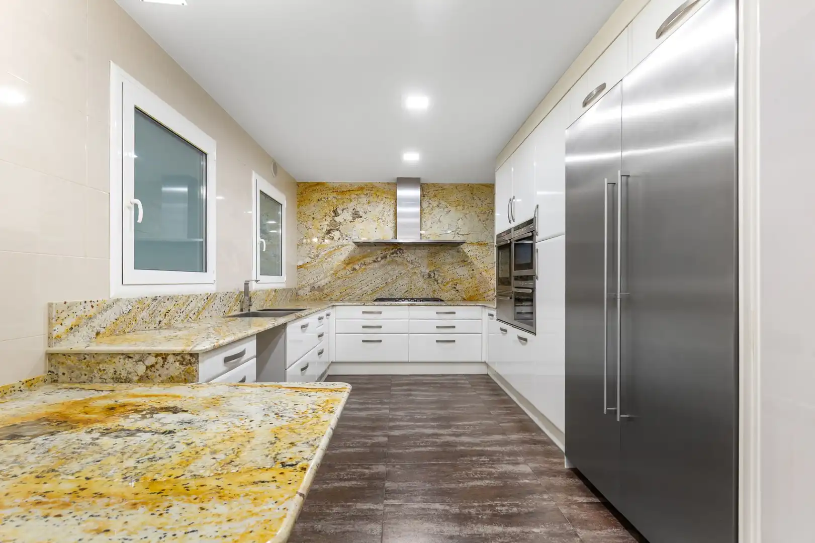 Kitchen of Flat for sale in Barcelona  with Air Conditioner, Heating and Terrace