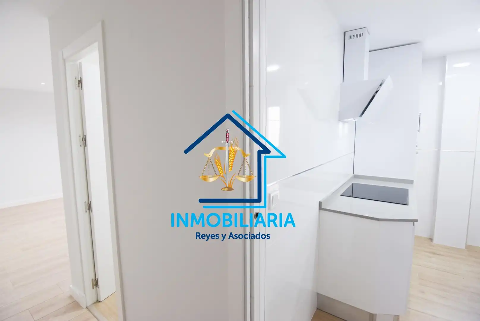 Kitchen of Flat for sale in Córdoba  with Air Conditioner and Heating