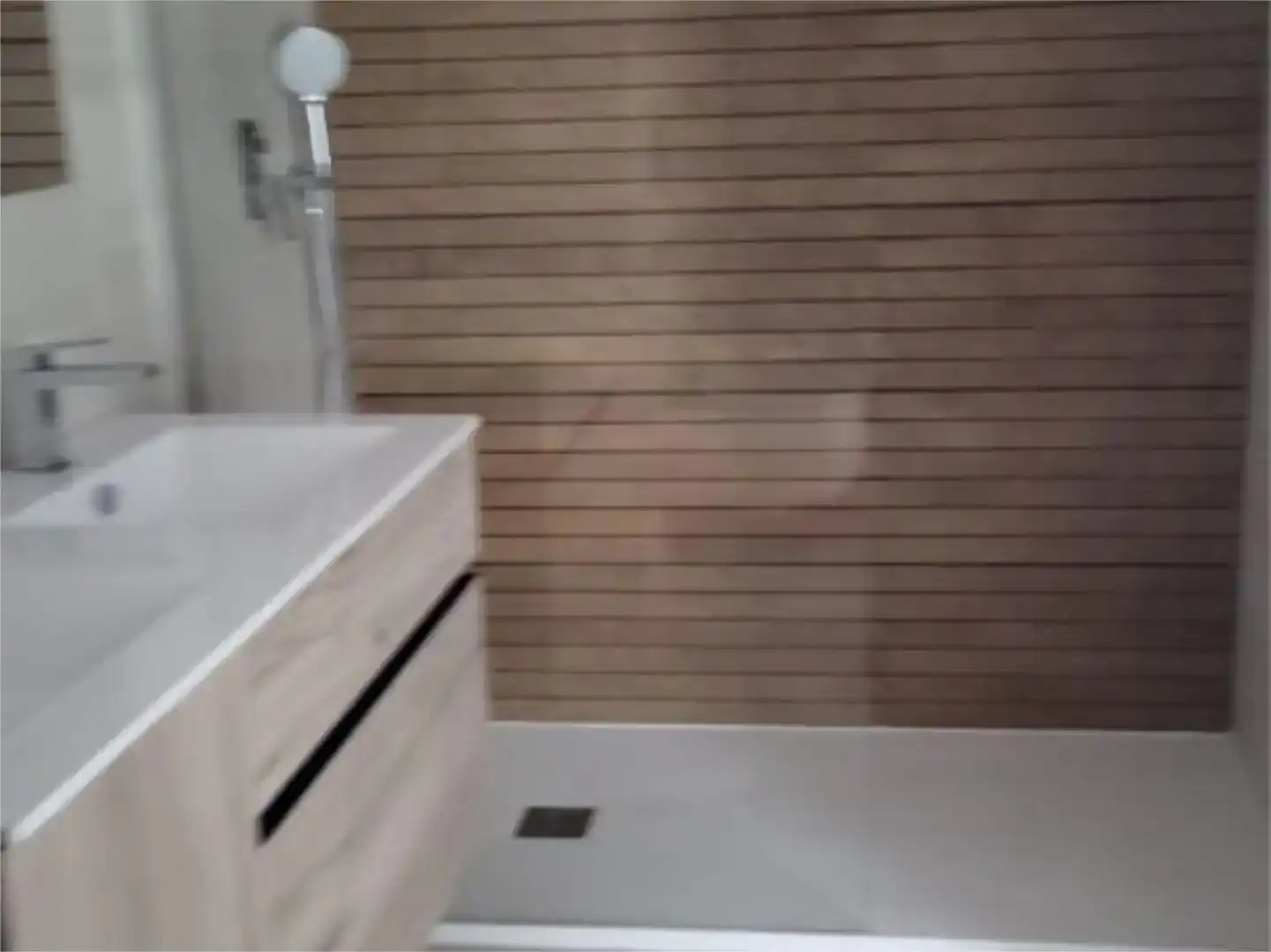 Badezimmer von Wohnungen zum Verkauf in Dénia mit Klimaanlage und Balkon