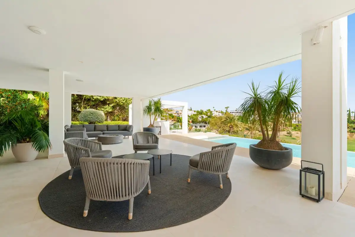 Villa con piscina in vendita a Nueva Andalucía, imagen 12
