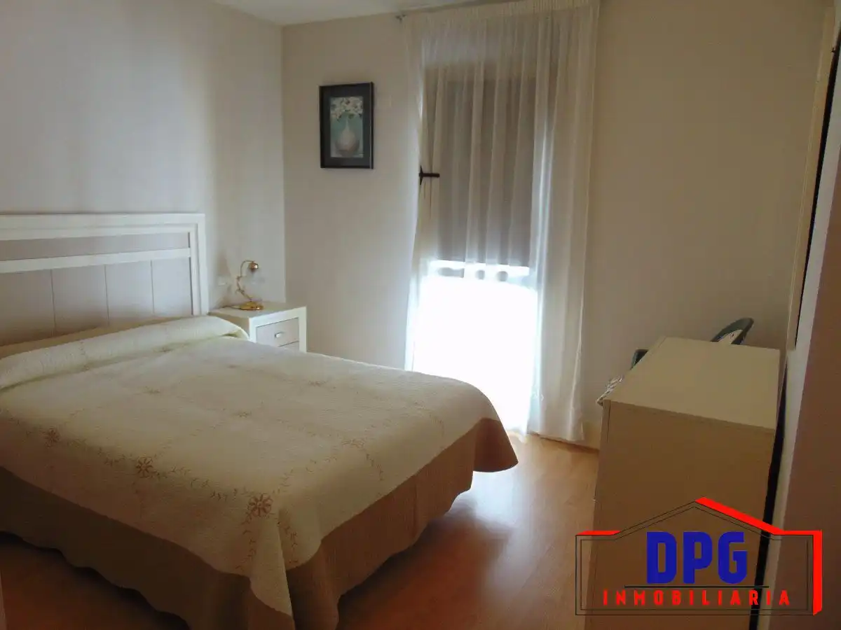 Habitación de Apartamento en venta en Garrucha con Aire acondicionado, Terraza y Amueblado