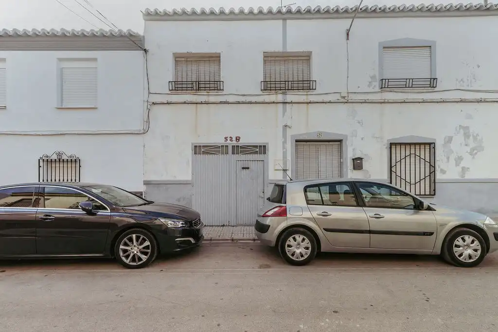 Vista exterior de Casa adosada en venta en Herencia