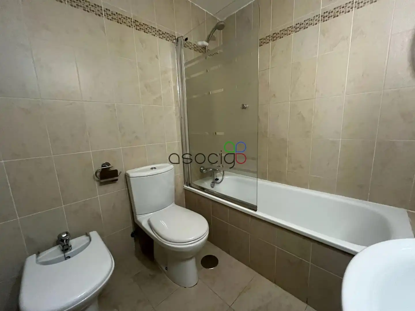 Baño de Piso en venta en Guadalajara con Calefacción y Trastero