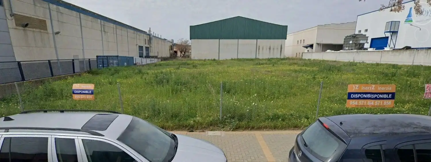 Industrial land for sale in Sevilla