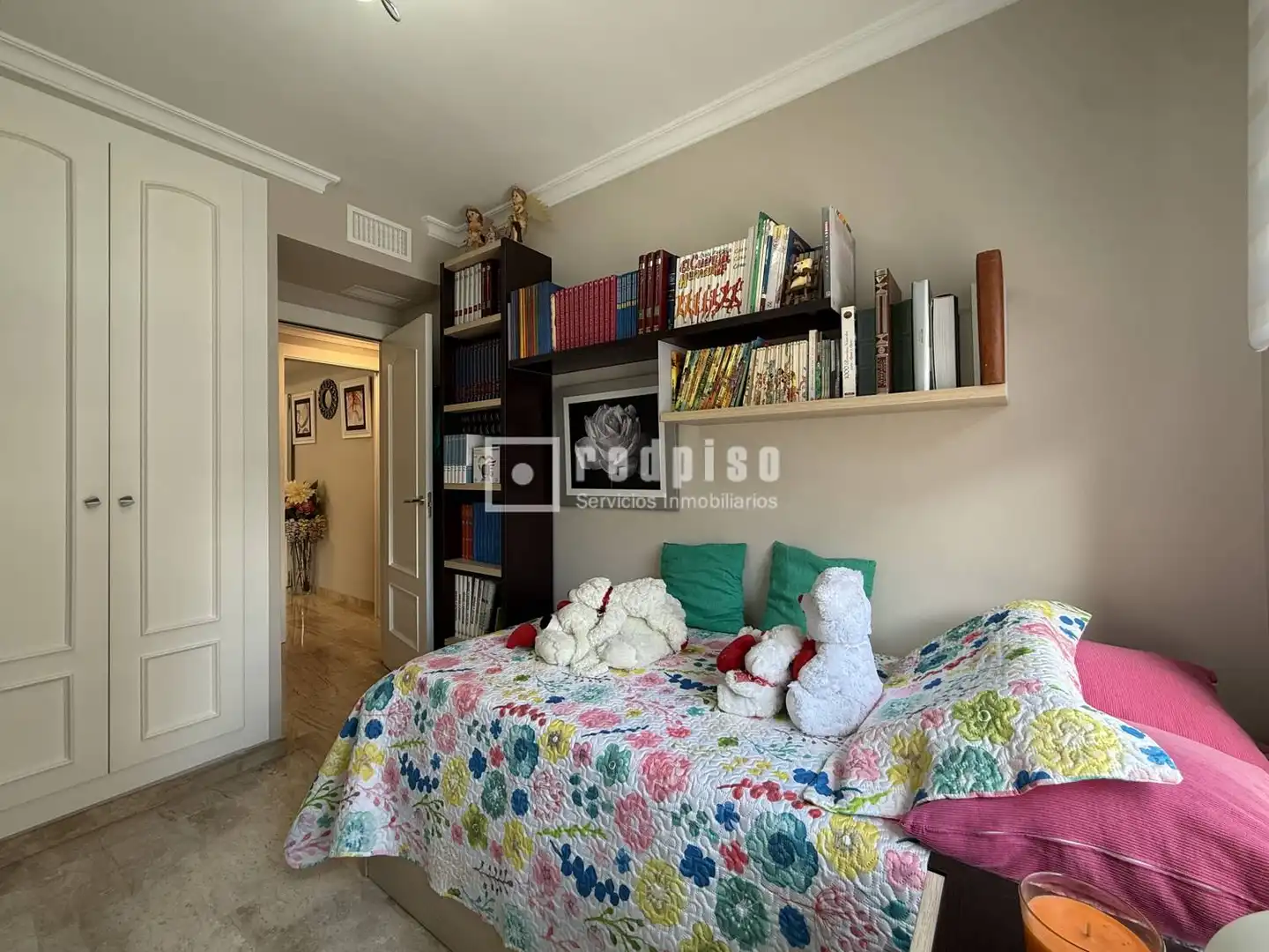 Habitación de Piso en venta en Málaga con Aire acondicionado, Calefacción y Jardín privado