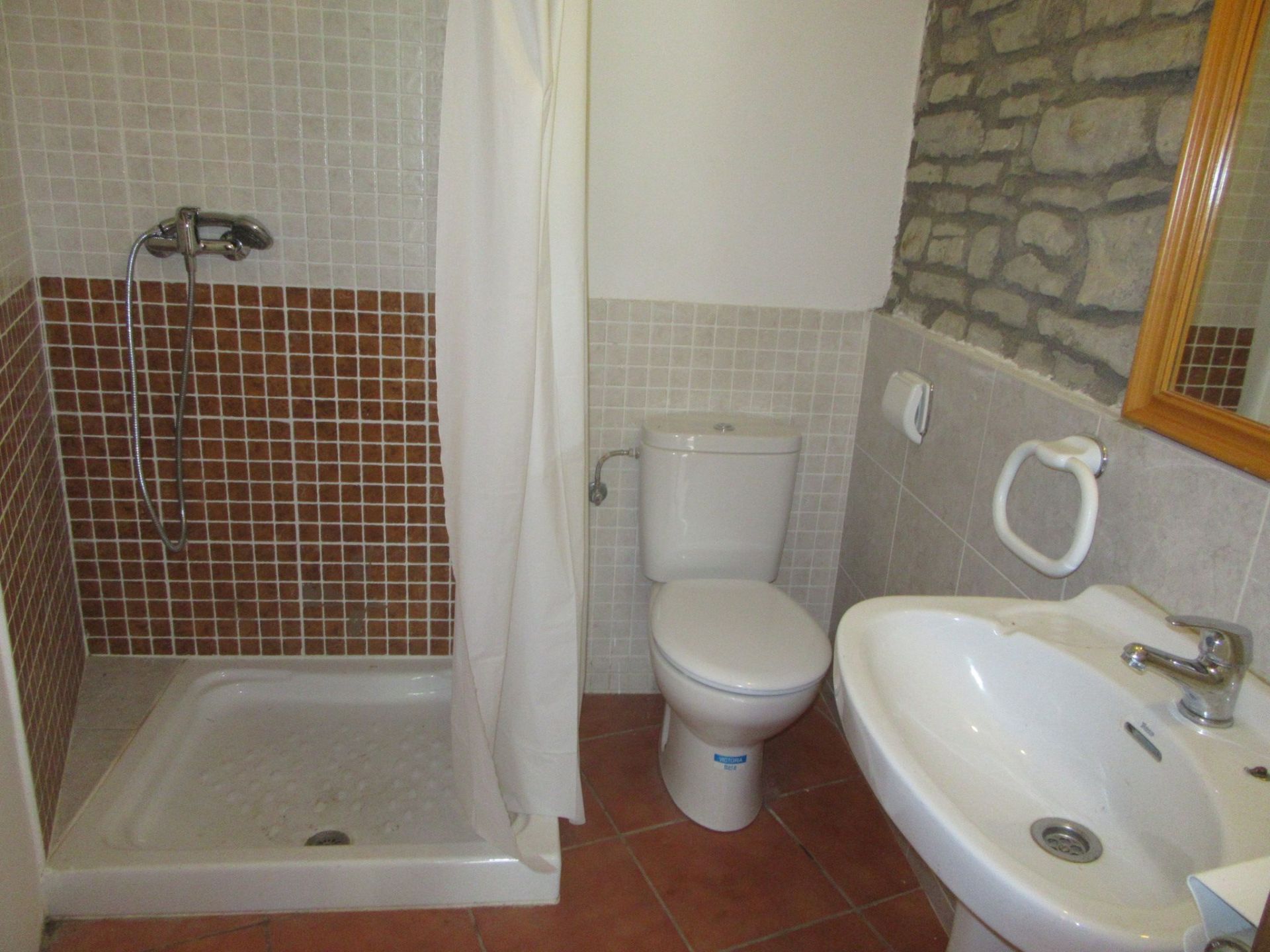Bathroom of House or chalet for sale in Canal de Berdún  with Private garden and Storage room