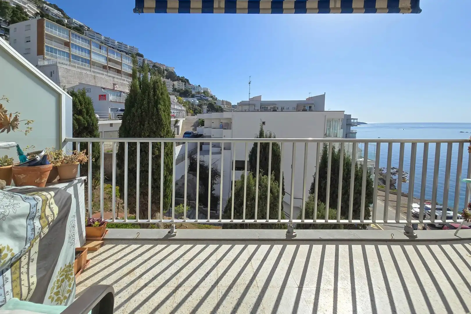 Appartement compact avec terrasse à vendre à Almadrava - Canyelles - Puig-Rom, imagen 3
