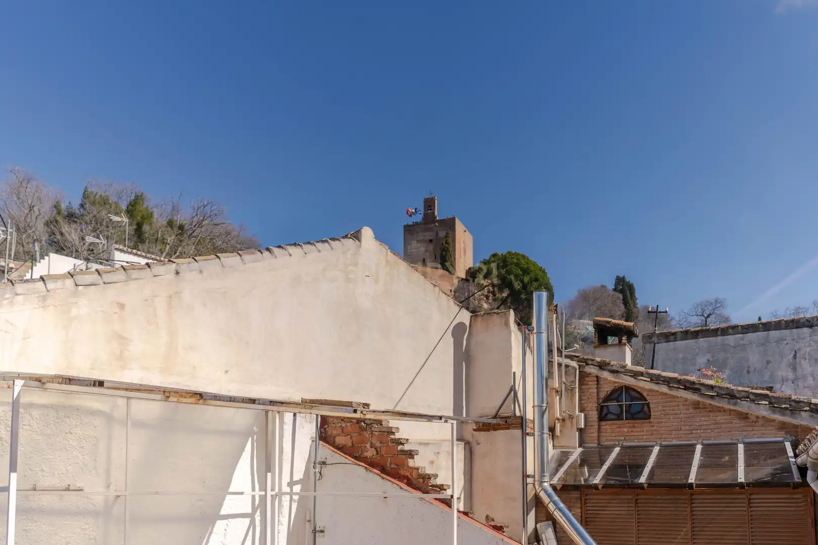 Exterior view of Houses for sale in Granada  with Balcony