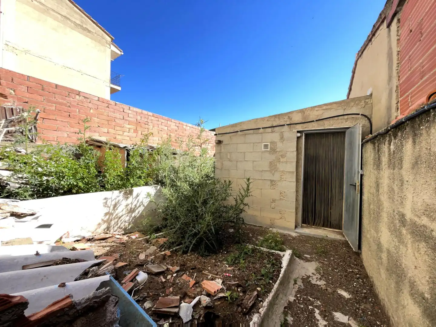 Garden of Houses for sale in Villafranca del Cid / Vilafranca