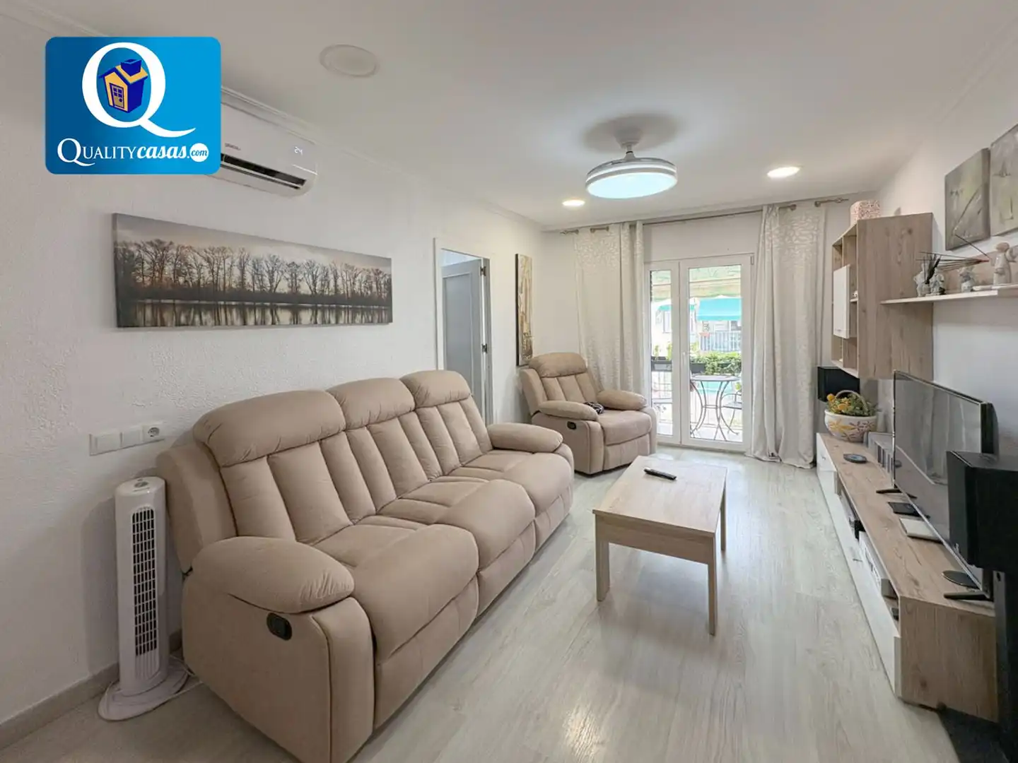 Sala de estar de Apartamento en venta en Alicante / Alacant con Aire acondicionado y Balcón