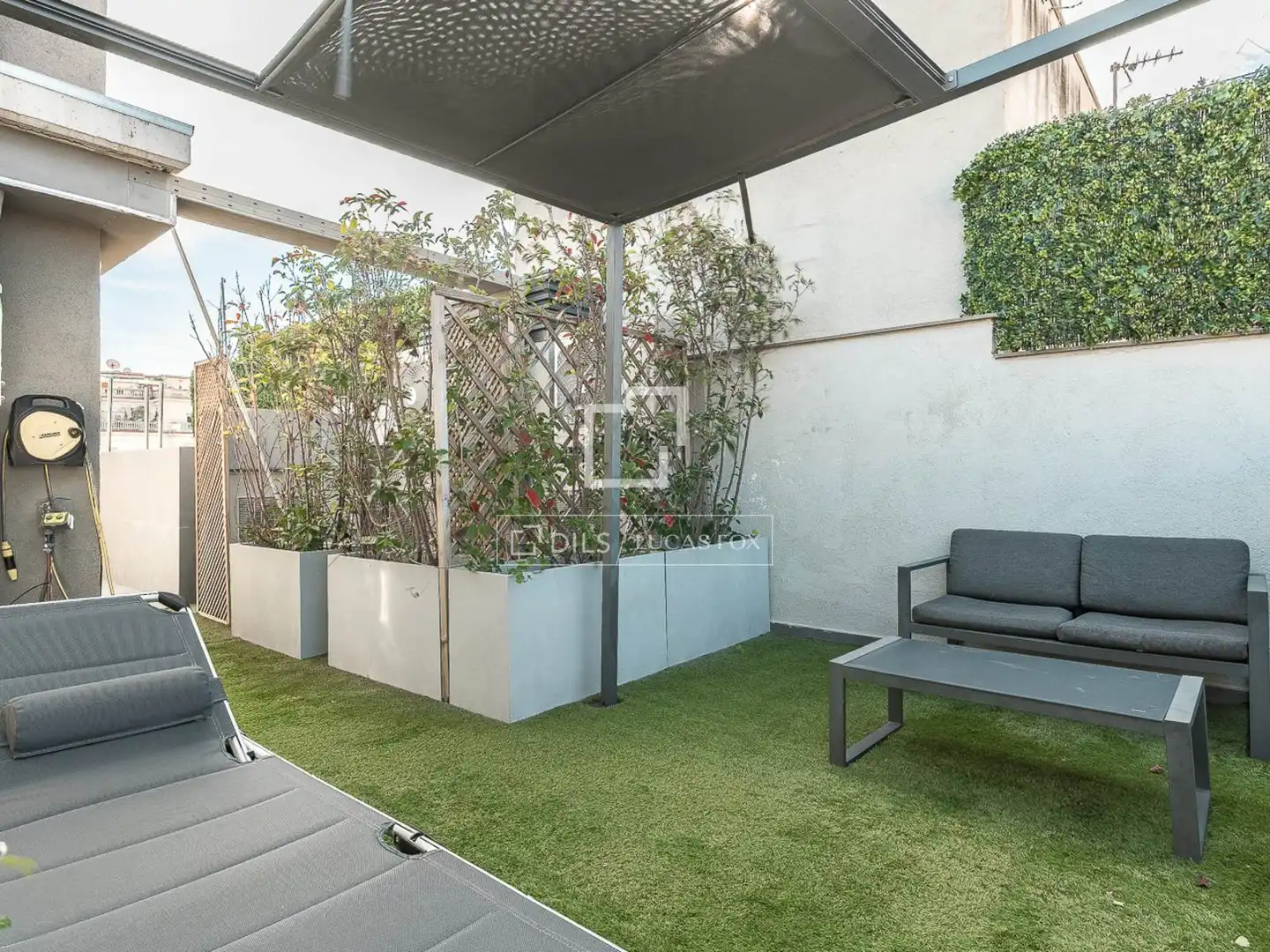 Terrasse von Dachboden zum Verkauf in Barcelona mit Klimaanlage, Heizung und Schwimmbad