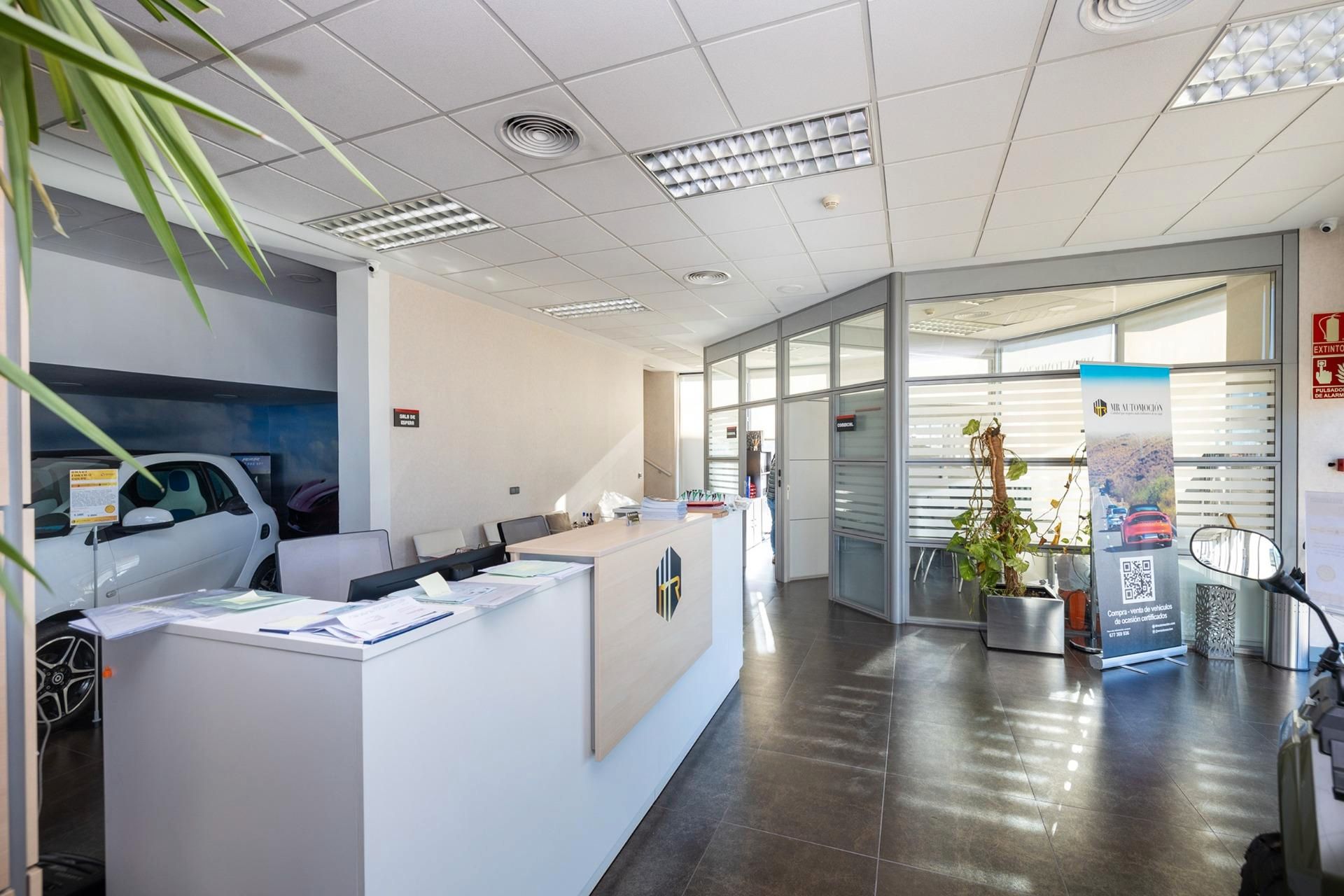 Building for sale in Peligros