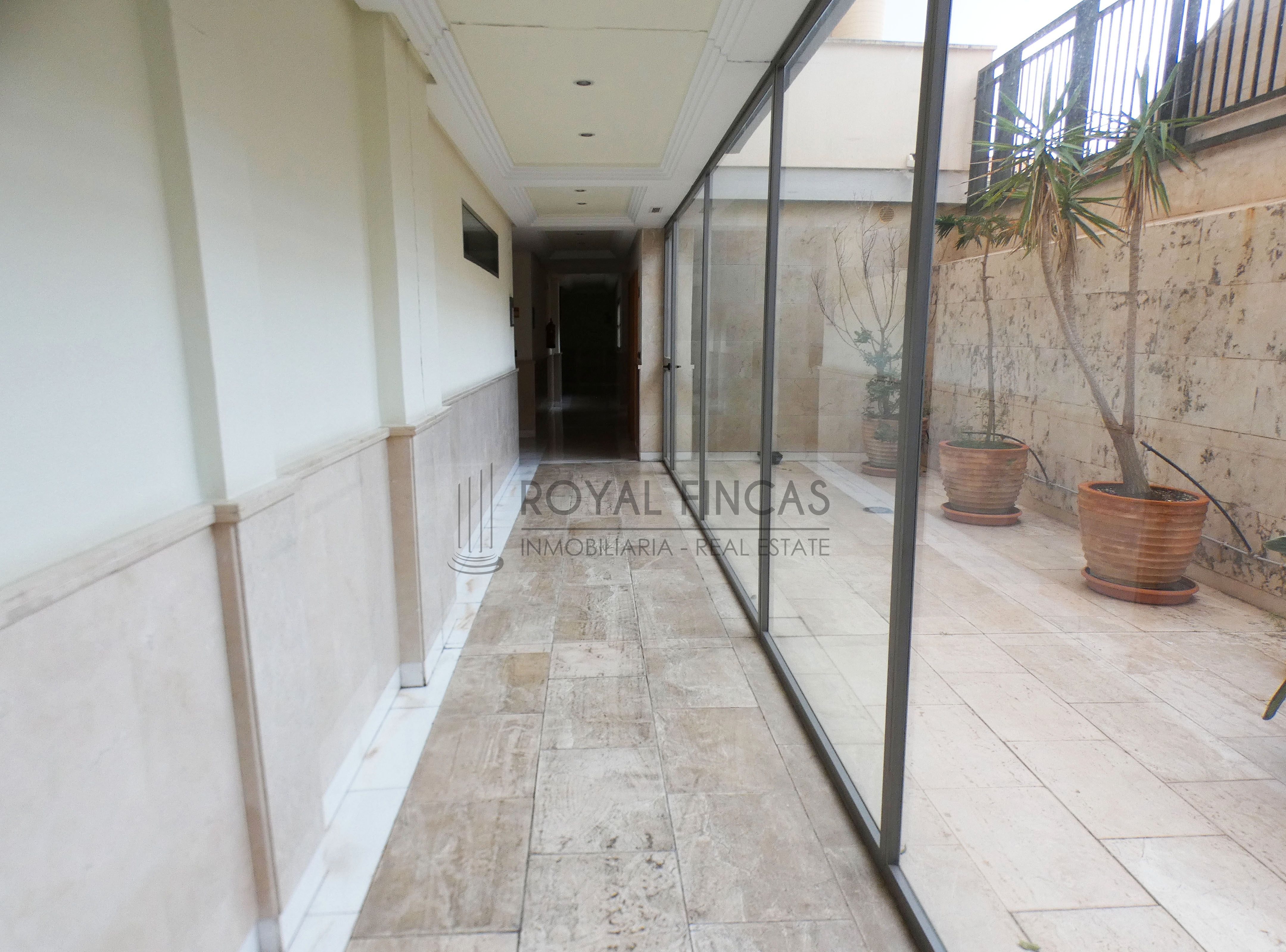 Office for sale in Benalmádena