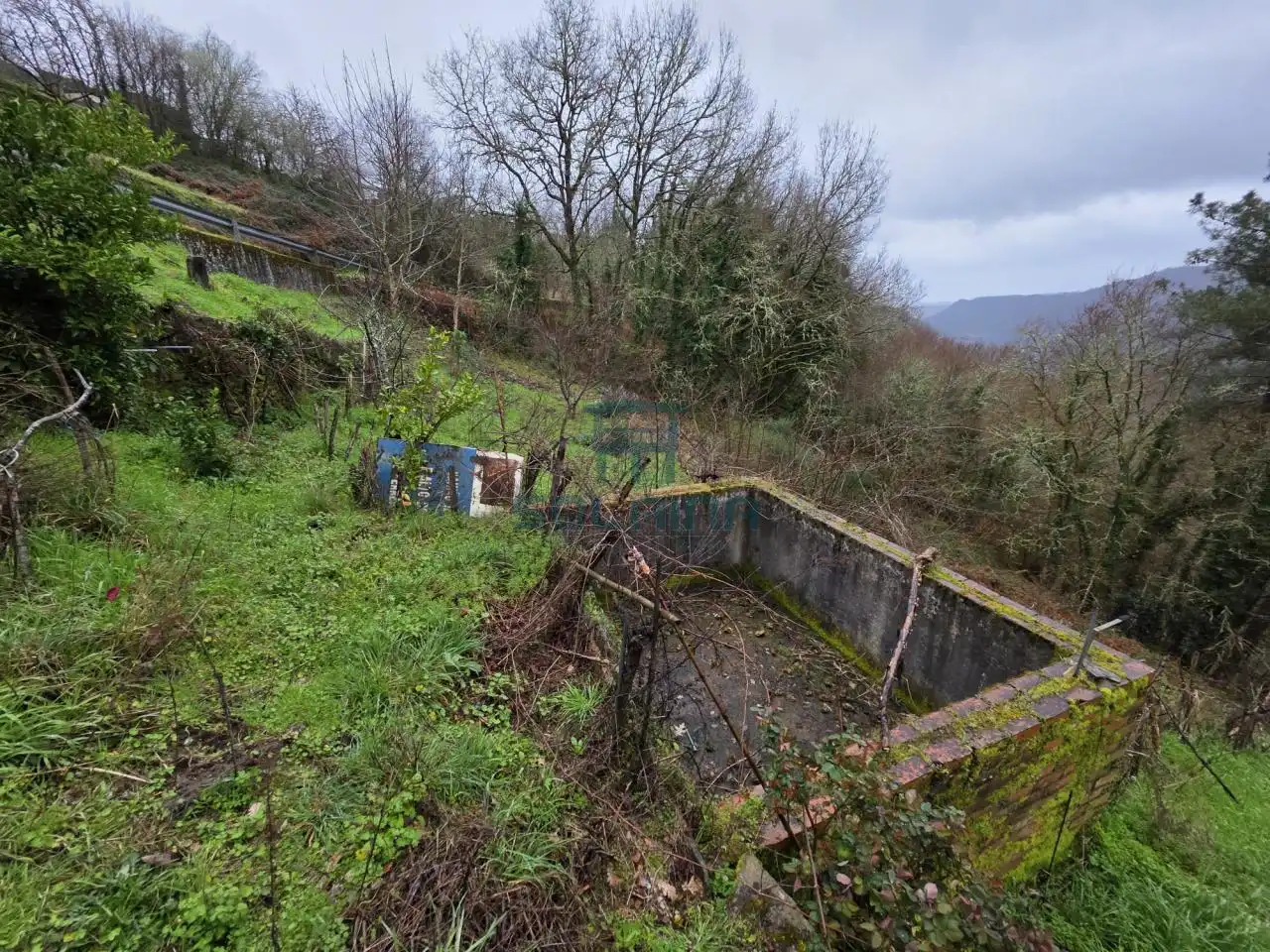 Casa o xalet en venda en Pantón amb Calefacció i Jardí privat