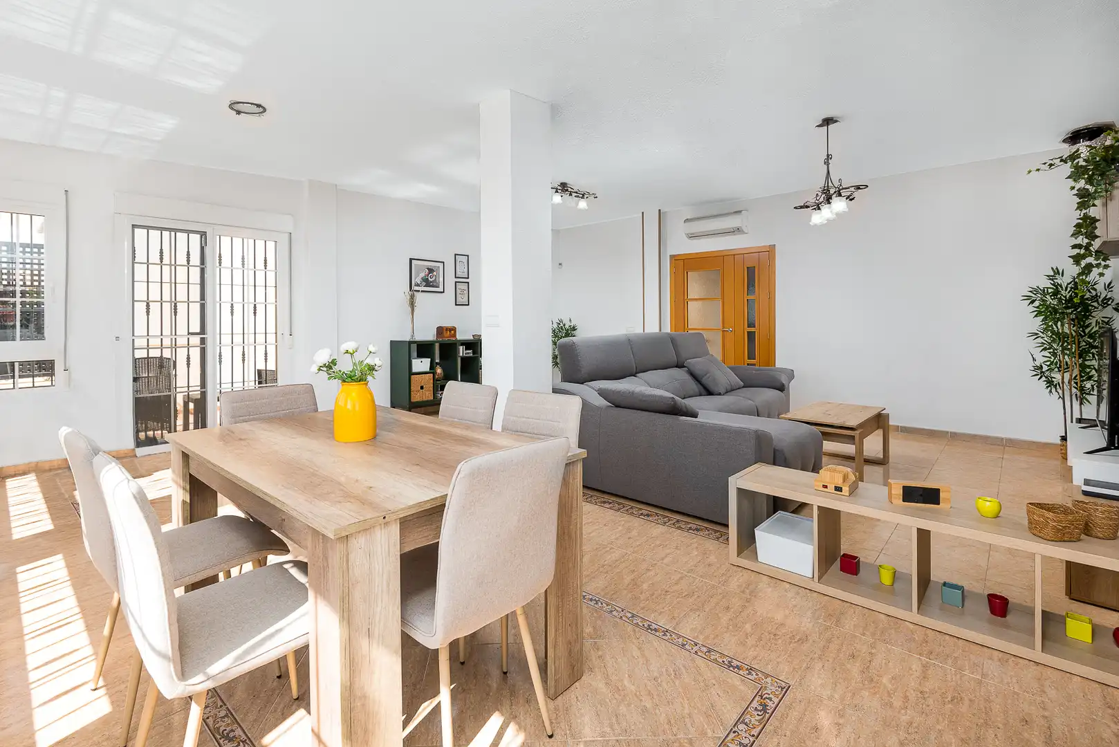 Sala de estar de Casa o chalet en venta en Aigües con Aire acondicionado, Terraza y Trastero