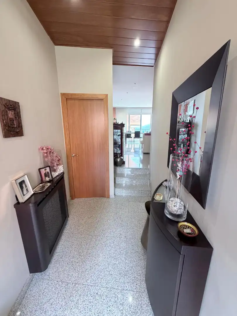 Einfamilien-Reihenhaus zum Verkauf in Carrer Roca de la Pila, Berga