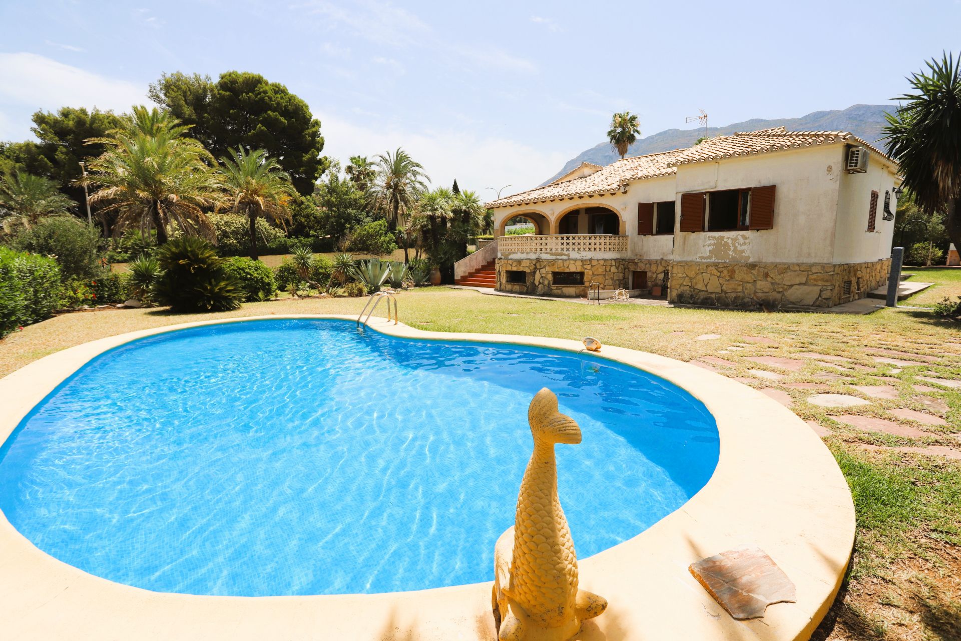 Jardí de Casa o xalet en venda en Dénia amb Aire condicionat, Jardí privat i Terrassa