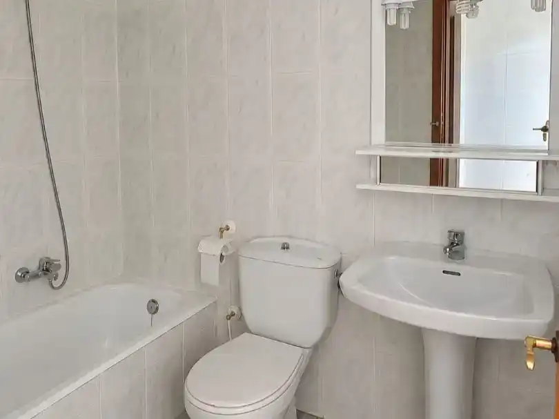 Bany de Pis en venda en El Burgo Ranero 