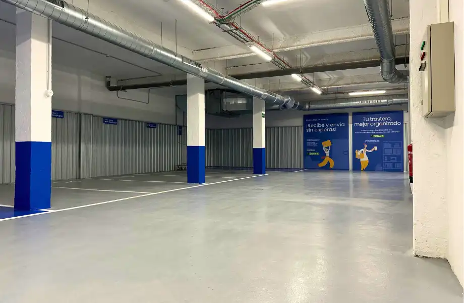 Parkplatz von Garage zur Miete in Madrid mit Alarm