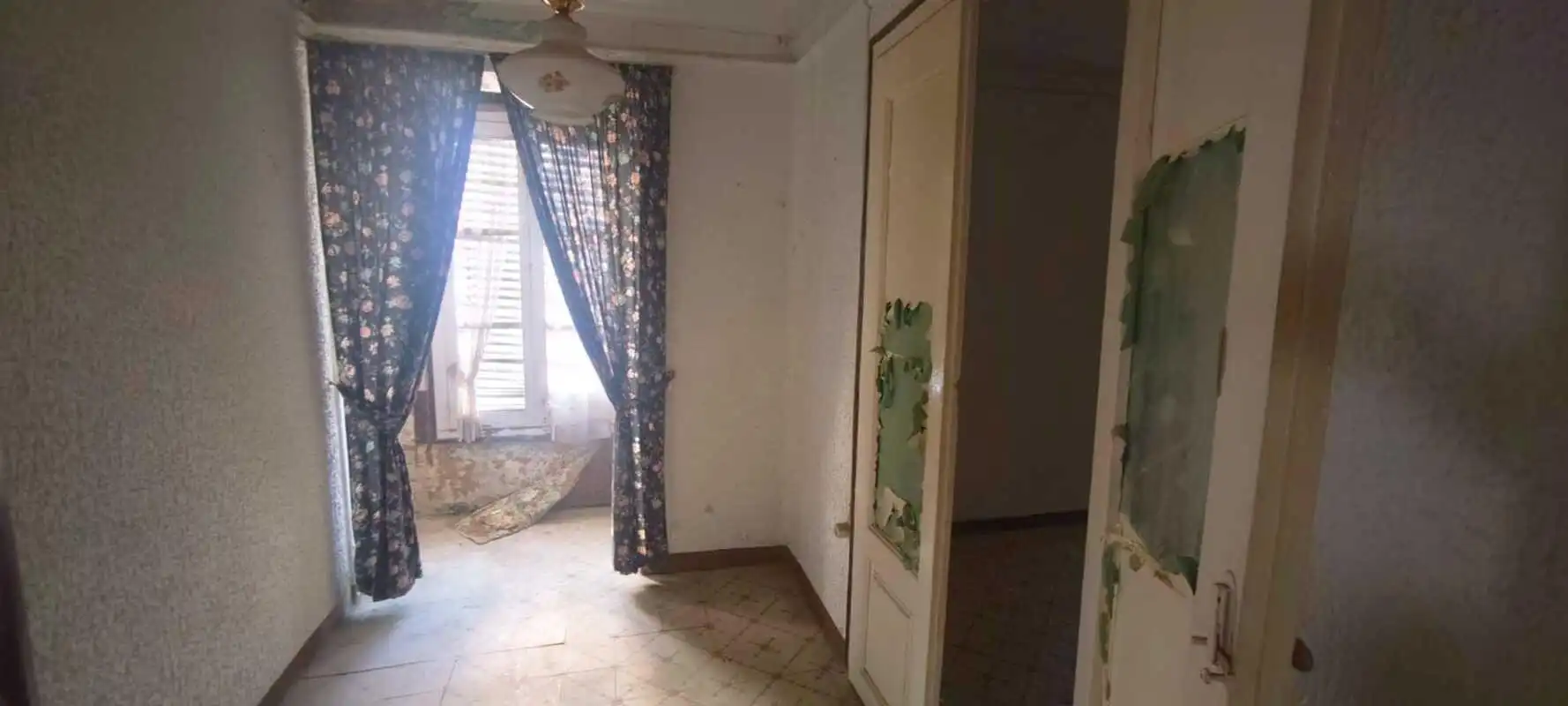 Dormitori de Edifici en venda en Terrer