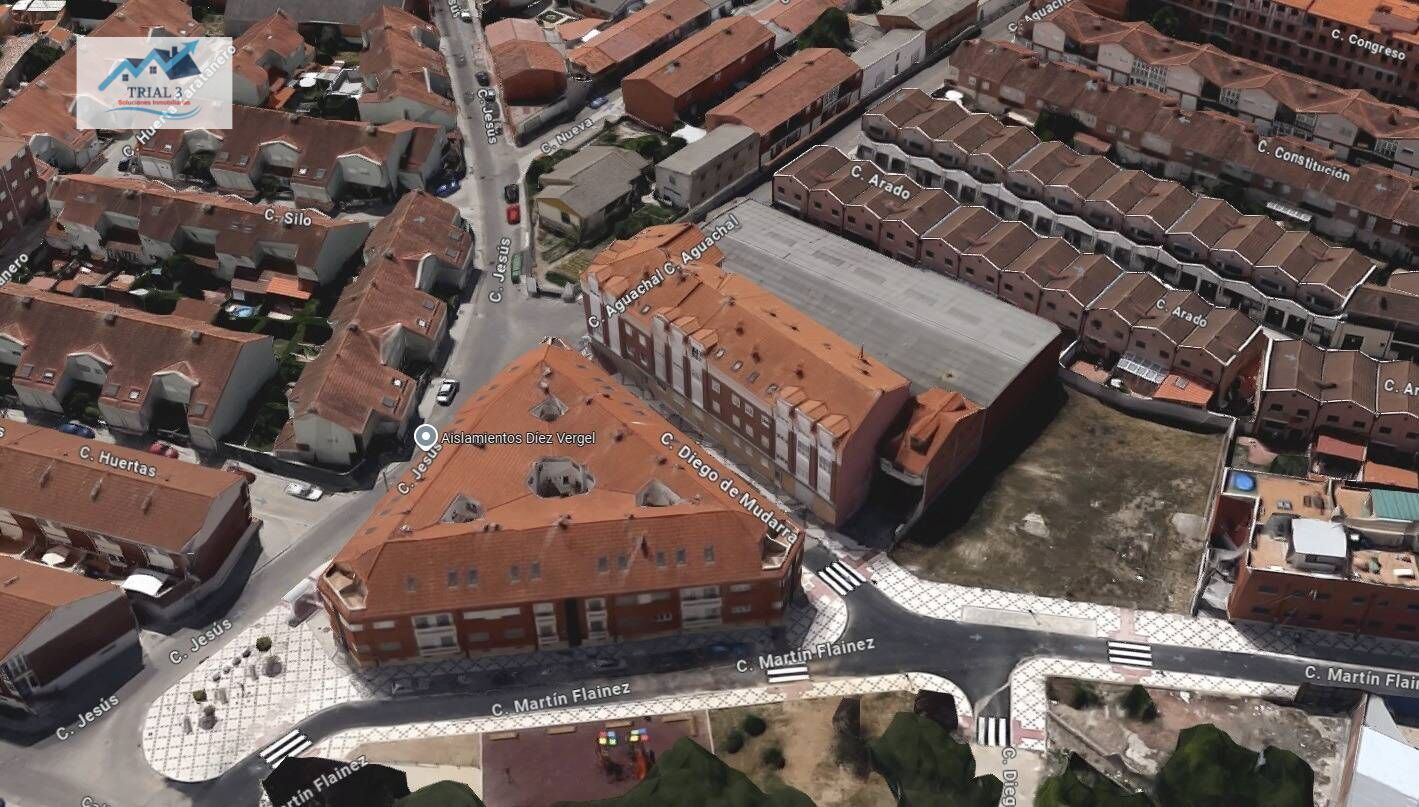 Vista exterior de Pis en venda en Santovenia de Pisuerga