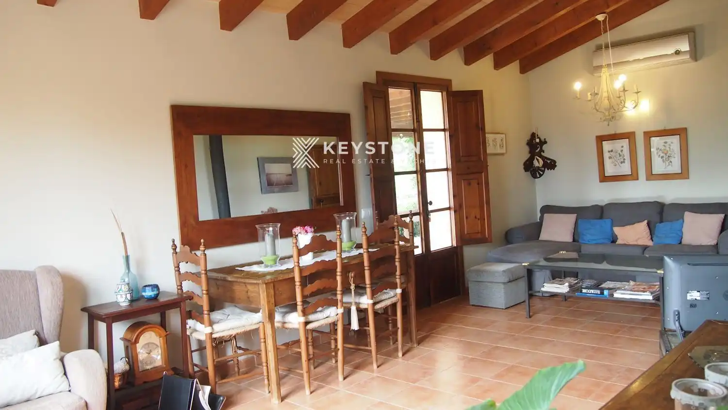 Casa o xalet de lloguer a N/A, Sa Casa Blanca