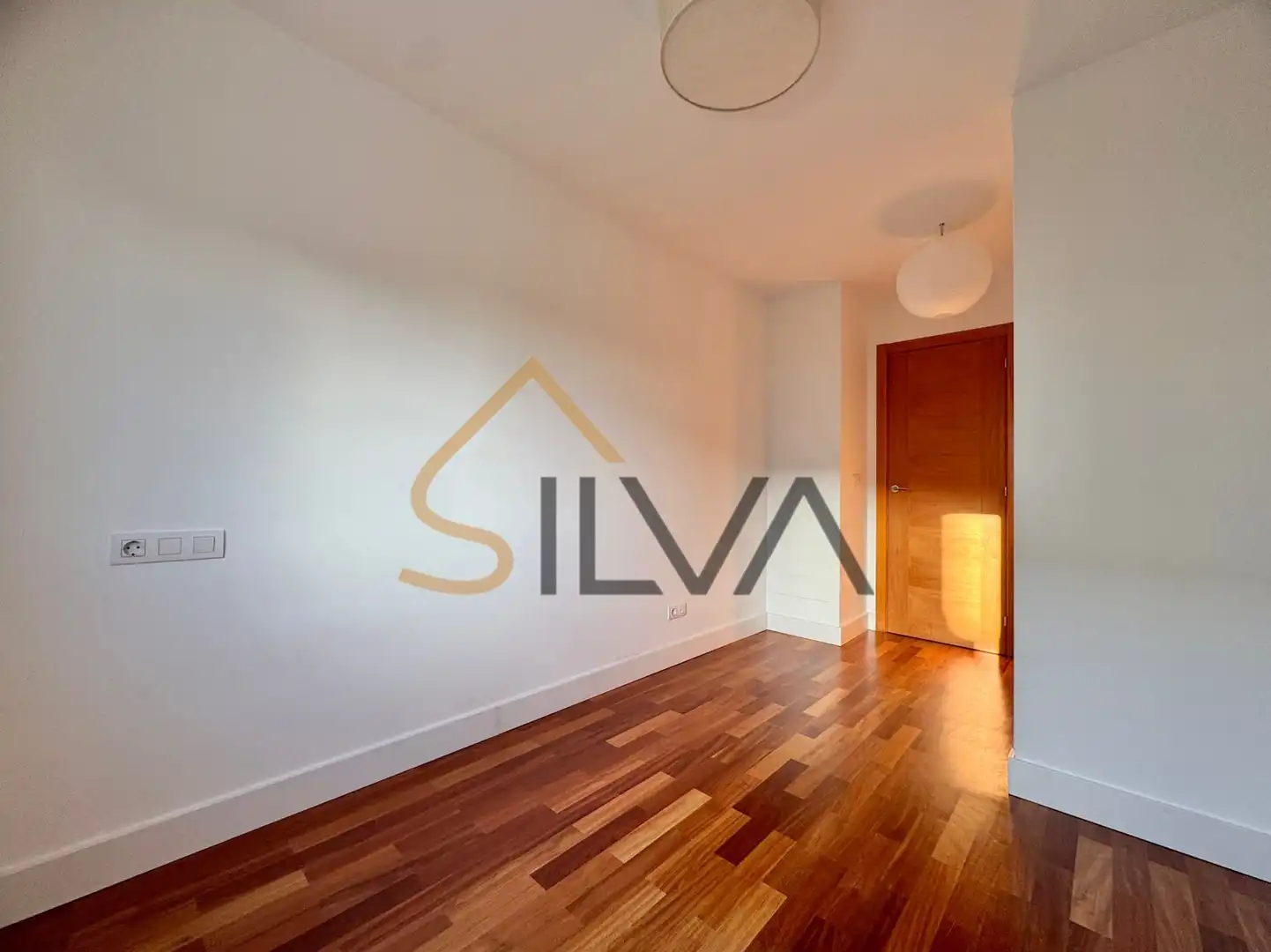 Flat for sale in Oleiros, A Coruña