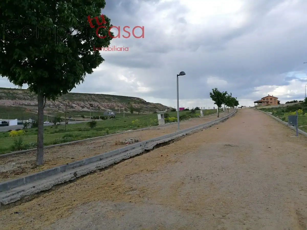Terreni e lotti in vendita a La Lastrilla, imagen 53