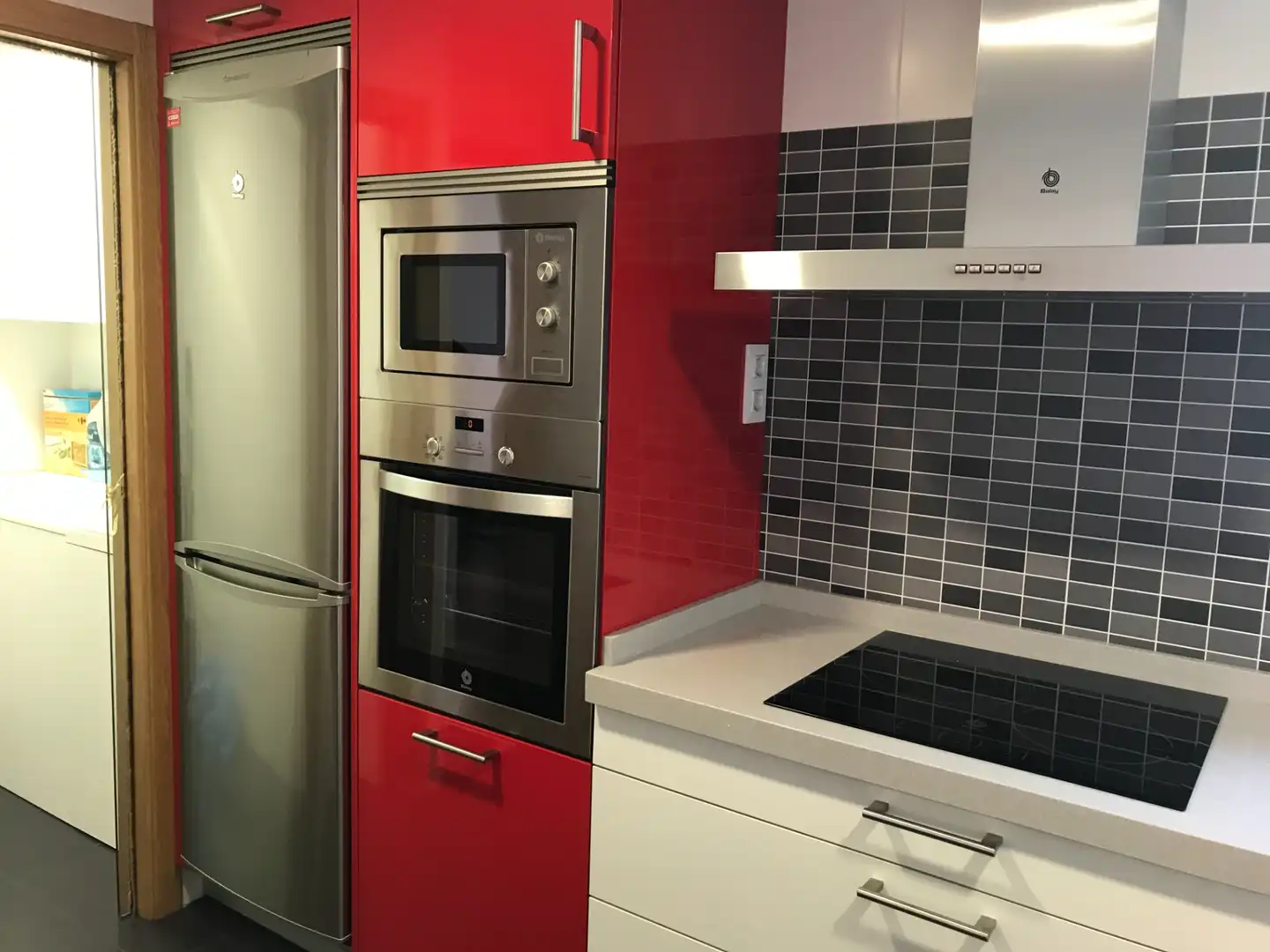 Cocina de Piso de alquiler en Vigo  con Calefacción, Parquet y Trastero