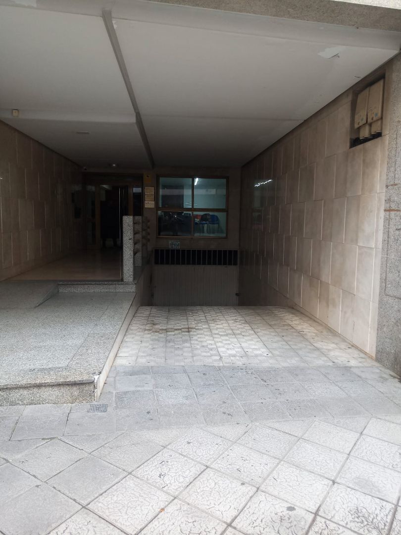 Office to rent in Ourense Capital   with Furnished