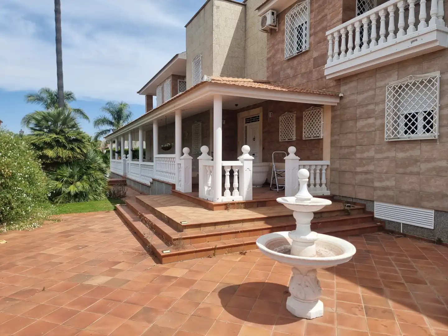 Terraza de Casa o chalet en venta en Aljaraque con Jardín privado, Terraza y Trastero