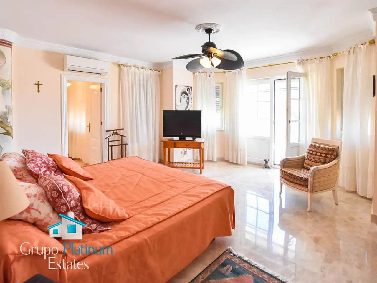 Habitación de Casa o chalet en venta en Águilas con Aire acondicionado, Calefacción y Jardín privado