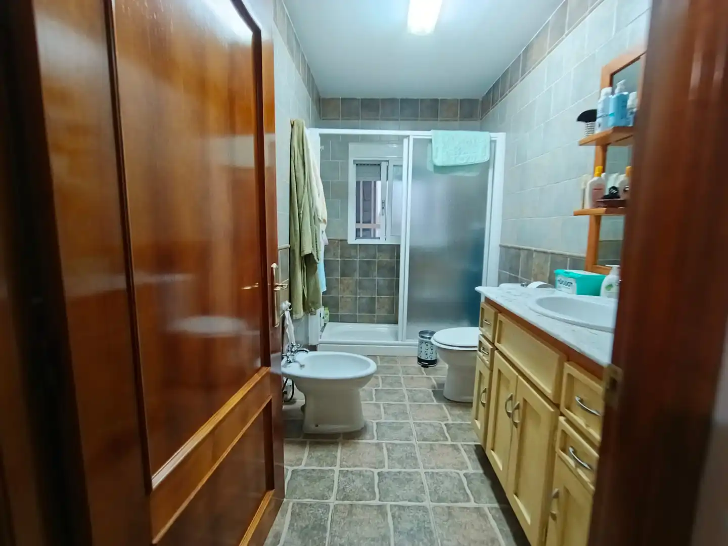 Bathroom of Houses for sale in Esparragalejo, Badajoz