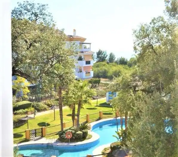 Vista exterior de Apartament de lloguer en Marbella amb Aire condicionat, Terrassa i Moblat
