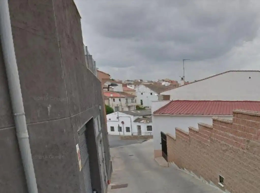 Vista exterior de Garaje en venta en Mondéjar