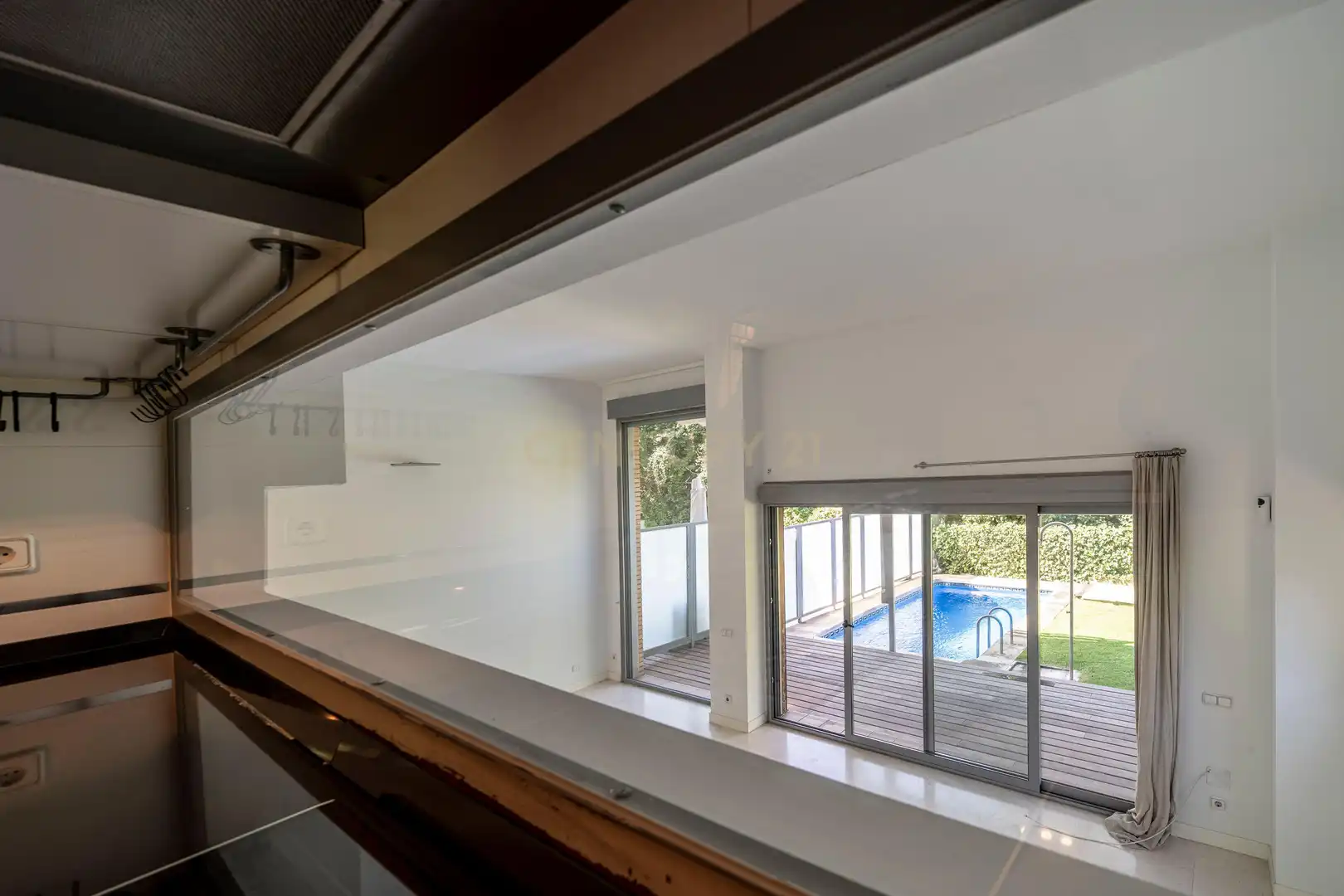 Cuina de Casa o xalet en venda en Pozuelo de Alarcón amb Aire condicionat, Jardí privat i Piscina