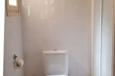 Badezimmer von Wohnung zum Verkauf in Begur mit Terrasse