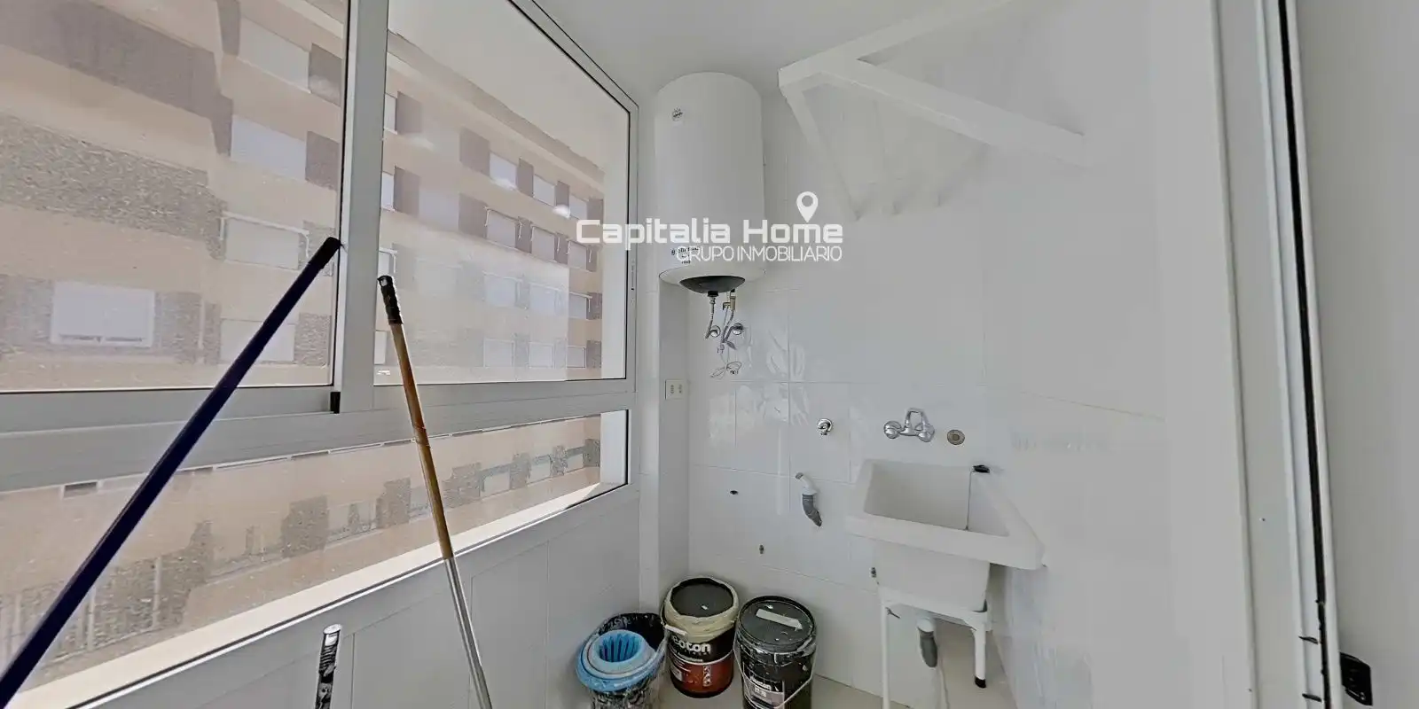Baño de Ático en venta en Torrevieja con Calefacción y Terraza