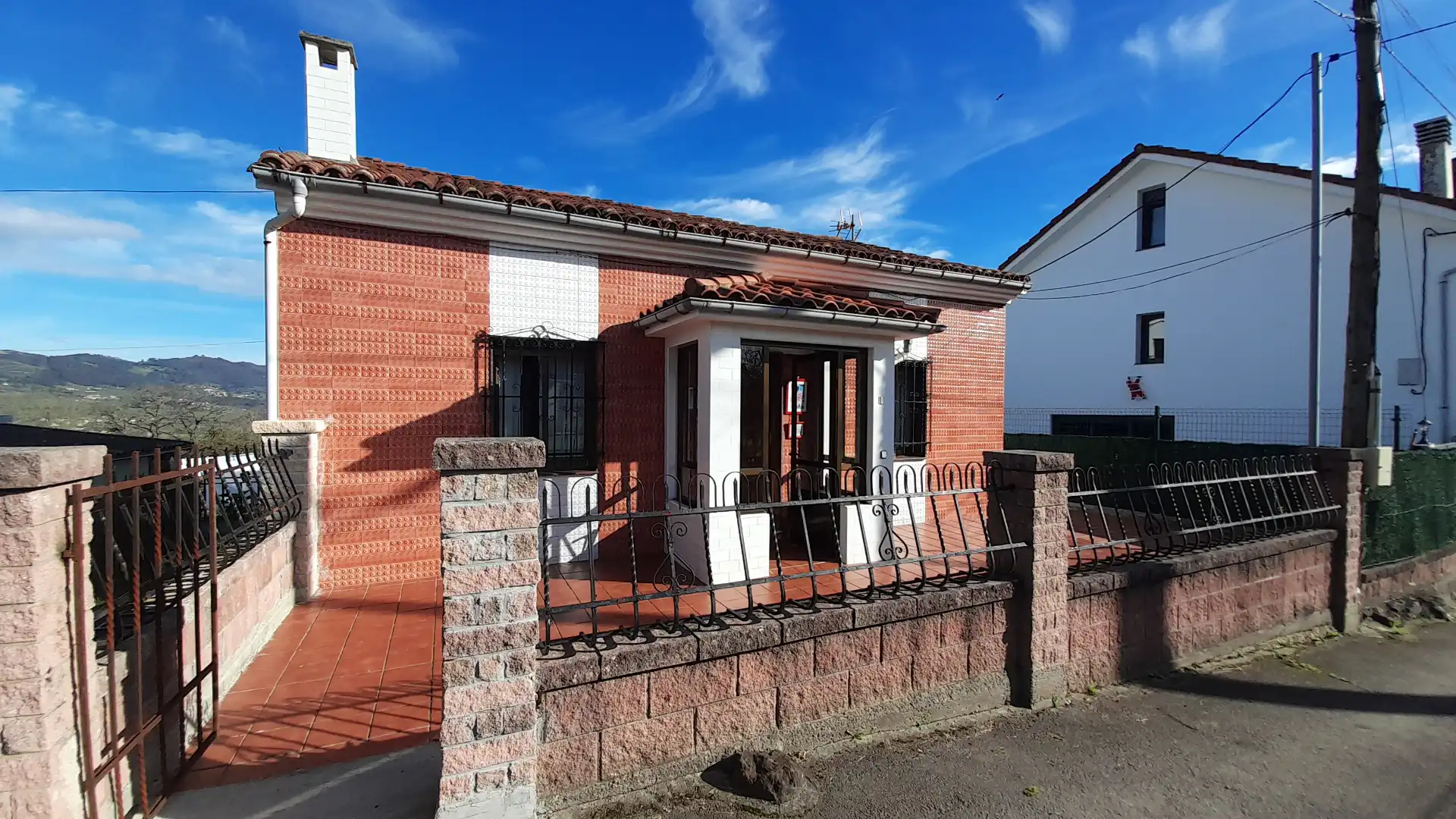 Außenansicht von Country house zur Miete in Oviedo  mit Heizung, Terrasse und Möbliert