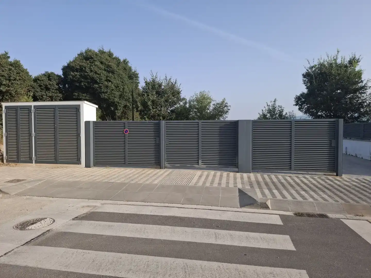 Exterior view of Detached homes for sale in Figueres