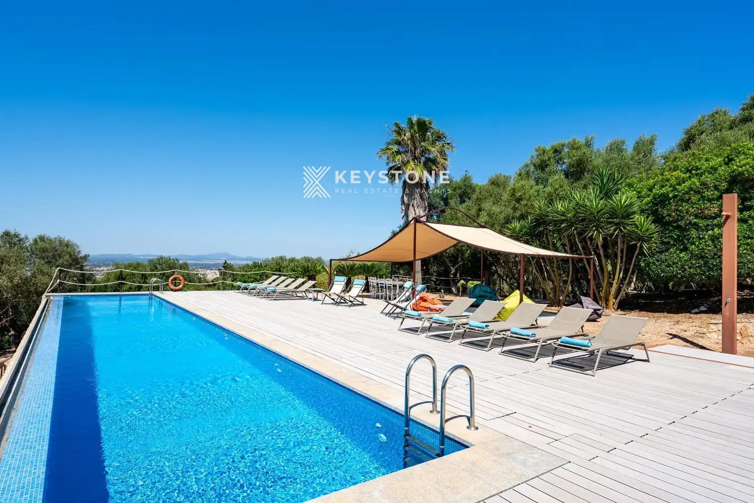 Casa amb piscina en venda a DISTRITO MANACOR CENTRO