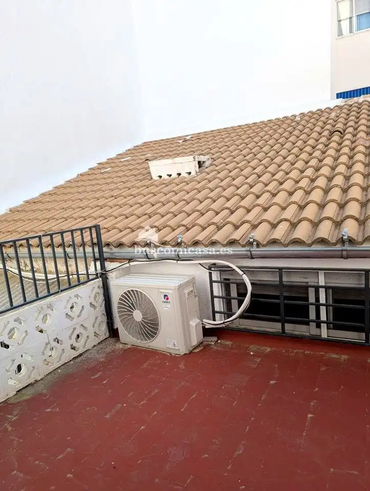 Terrassa de Casa adosada en venda en Jaén amb Aire condicionat, Terrassa i Balcó