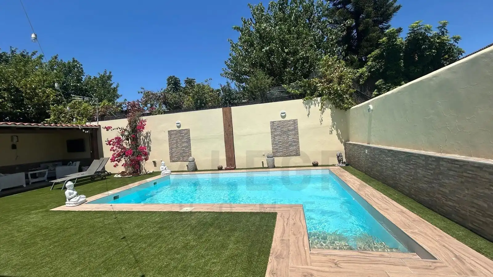 Swimming pool of Houses for rent in Jerez de la Frontera  with Air Conditioner, Private garden and Storage room