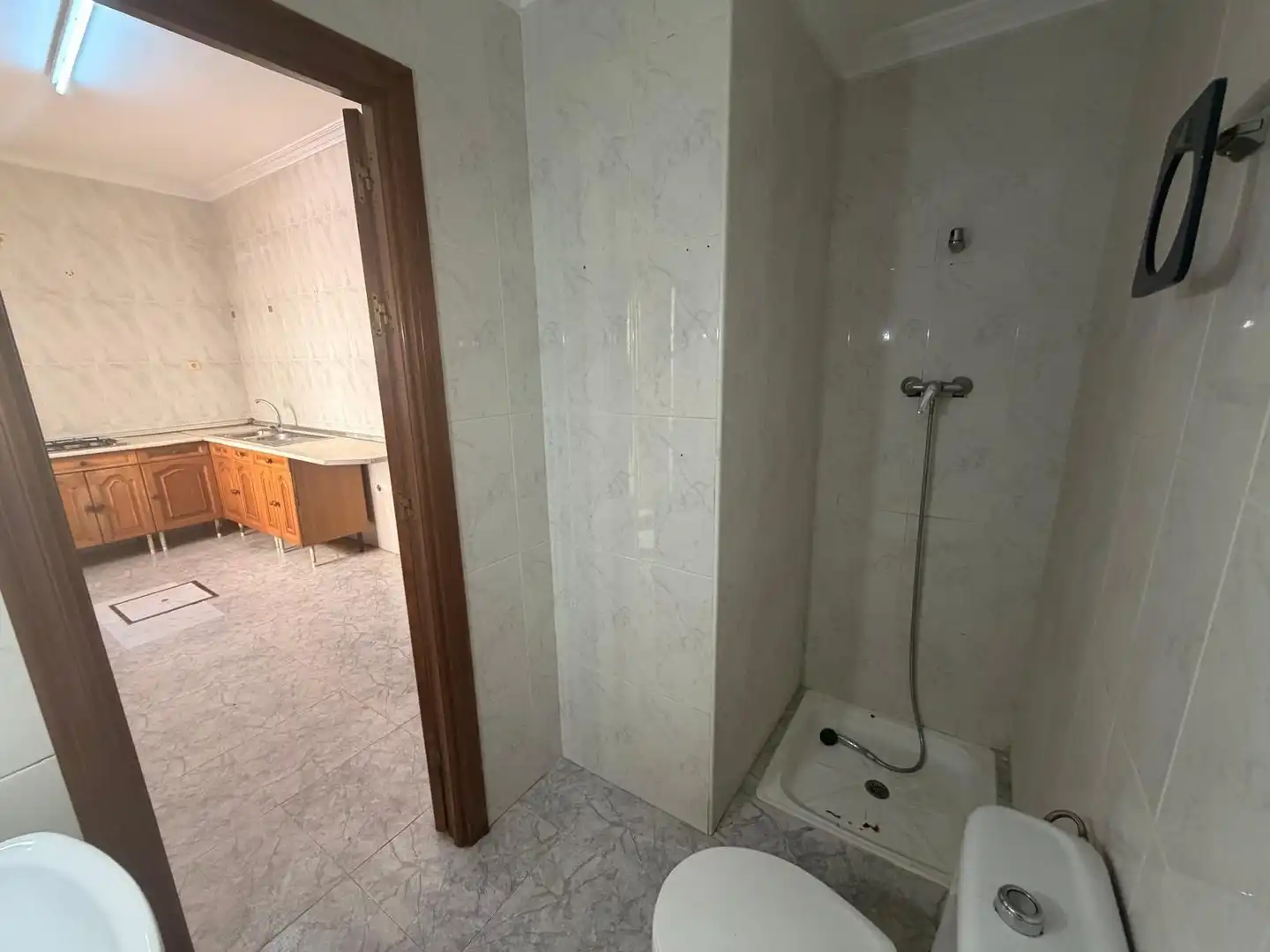 Bathroom of Houses for sale in Morón de la Frontera