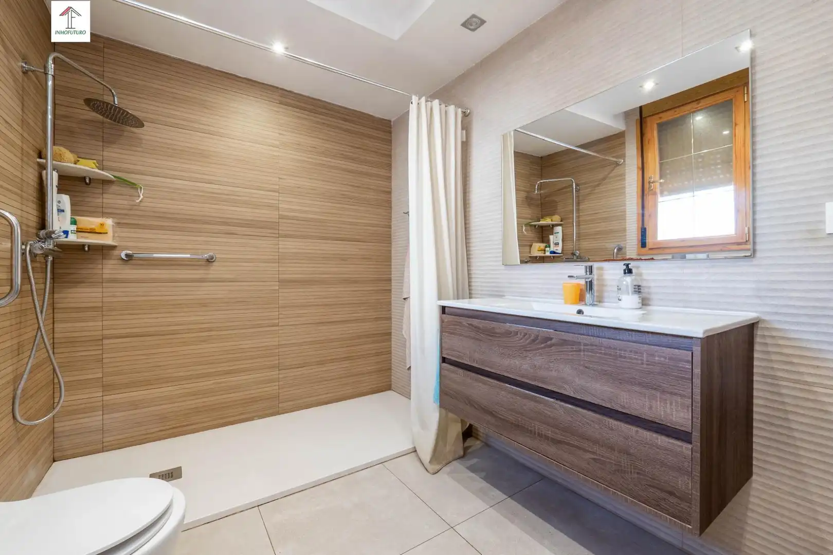 Chalet con terraza en venta en Calle de Alonso Quijano 34, imagen 17